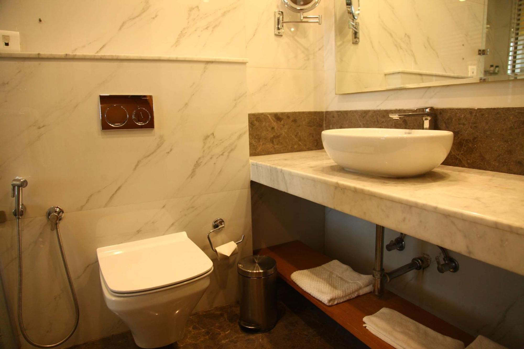 Hotel Fern Residency Gurgaon Exterior foto
