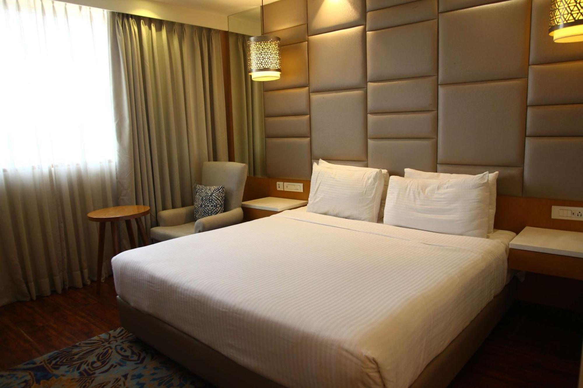 Hotel Fern Residency Gurgaon Exterior foto