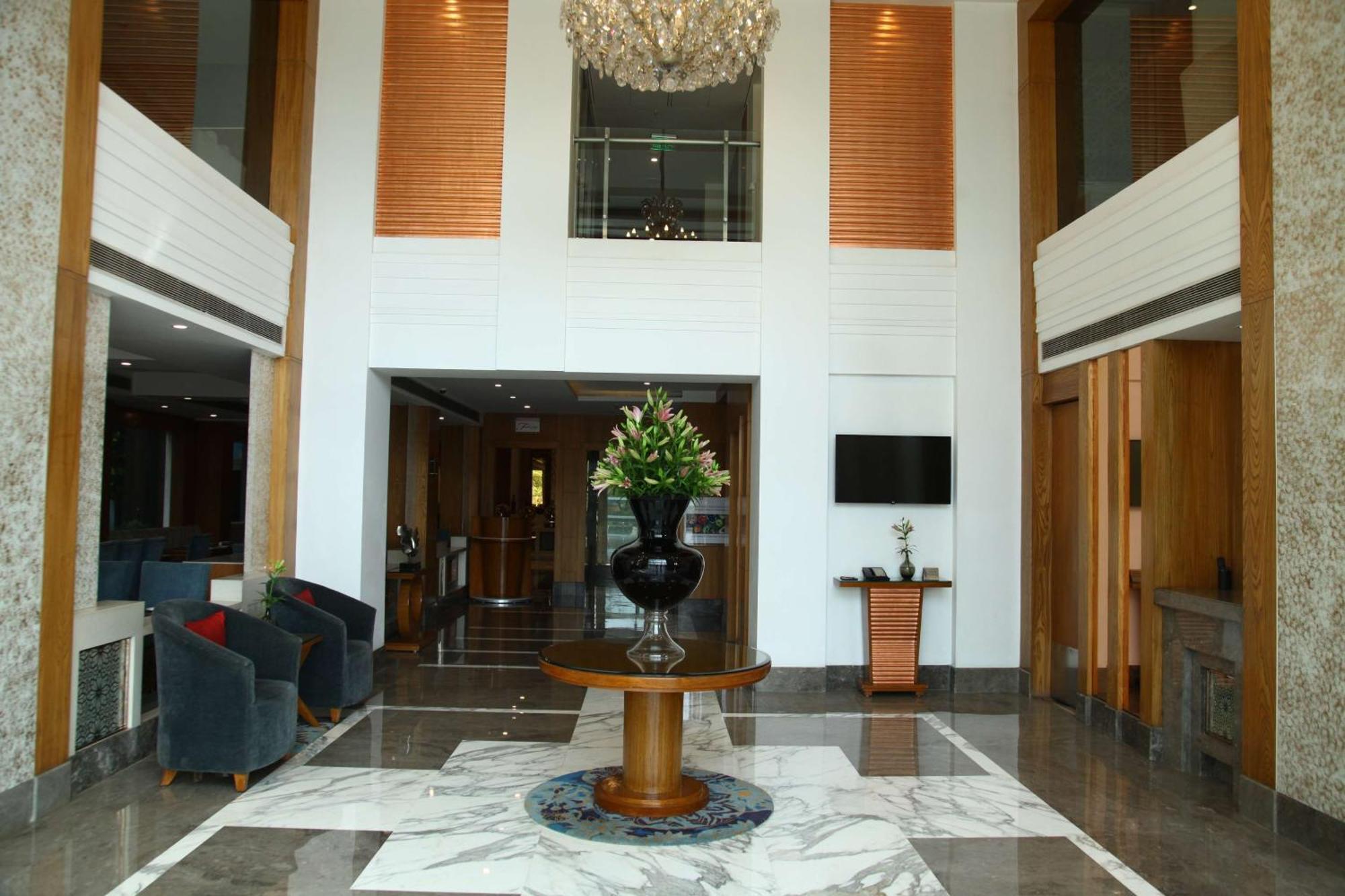 Hotel Fern Residency Gurgaon Exterior foto
