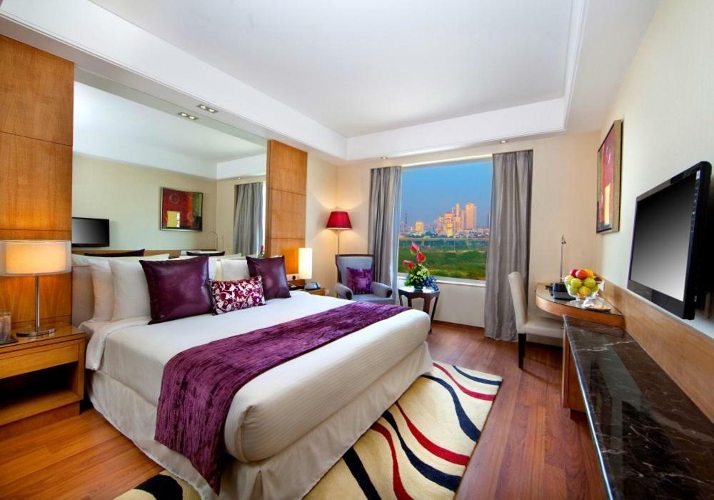 Hotel Fern Residency Gurgaon Exterior foto